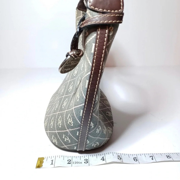 Dooney & Bourke canvas handbag Classic Print *Flaws read description* - Picture 12 of 12